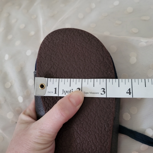 Cute flexible blue & gray shoe - Picture 8 of 9